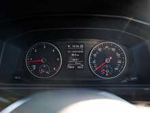 Volkswagen Transporter T6 T32 2.0 BiTDI 204 BHP Highline 5 Seat Kombi SWB Euro 6 Diesel 7 Speed DSG Automatic Van