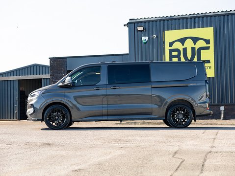 2.0 320 EcoBlue Limited Crew Van Double Cab 5dr Diesel Auto L2 H1 Euro 6 (s/s) (170 ps)
