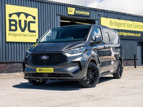 2.0 320 EcoBlue Limited Panel Van 5dr Diesel Auto L1 H1 Euro 6 (s/s) (136 ps)