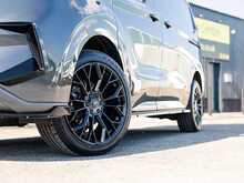 Ford Transit Custom SIgnature 280 2.0 EcoBlue 136 BHP Limited L1 SWB 6-Speed Manual Panel Van