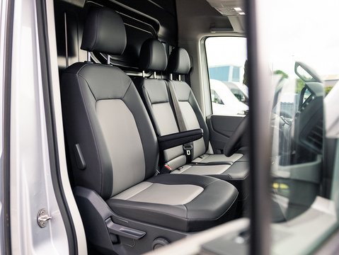 2.0 TDI CR35 Commerce Panel Van 5dr Diesel Manual FWD MWB High Roof Euro 6 (s/s) (140 ps)