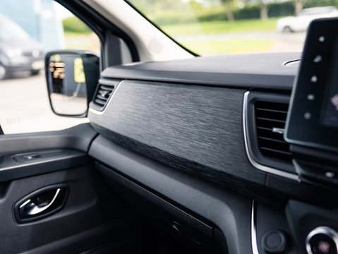 2.0 dCi Blue LL30 Sport+ Crew Van Double Cab 6dr Diesel EDC L2 H1 Euro 6 (s/s) (170 ps)