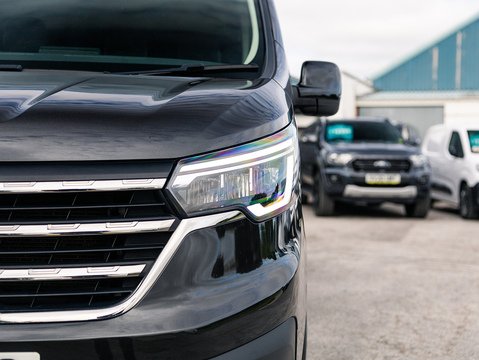 2.0 dCi Blue LL30 Sport+ Crew Van Double Cab 6dr Diesel EDC L2 H1 Euro 6 (s/s) (170 ps)