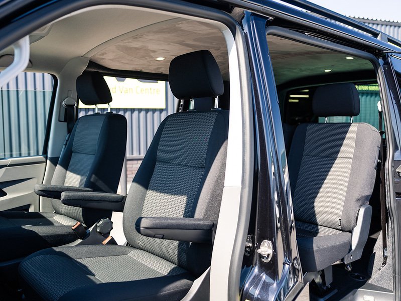 Volkswagen 2.0 TDI T32 Highline Kombi Double Cab 5dr Diesel DSG FWD SWB Euro 6 (s/s) (150 ps)