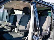 Volkswagen Transporter T6.1 T32 Highline Kombi 2.0 TDI 150PS DSG SWB with 5 Seats