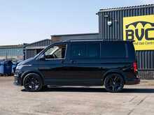 Volkswagen Transporter T6.1 T32 Highline Kombi 2.0 TDI 150PS DSG SWB with 5 Seats