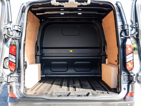2.0 320 EcoBlue Limited Crew Van Double Cab 5dr Diesel Auto L2 H1 Euro 6 (s/s) (136 ps)