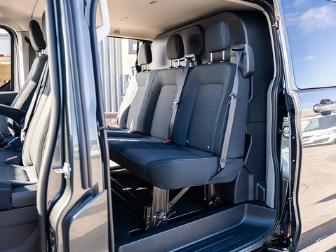 2.0 320 EcoBlue Limited Crew Van Double Cab 5dr Diesel Auto L2 H1 Euro 6 (s/s) (136 ps)