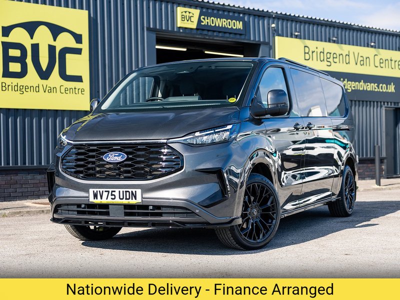 Ford 2.0 320 EcoBlue Limited Crew Van Double Cab 5dr Diesel Auto L2 H1 Euro 6 (s/s) (136 ps)