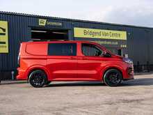 Ford Transit Custom 2.5 Duratec 232 BHP PHEV L1 SWB Limited 6 Seat Doublecab Petrol Automatic Van