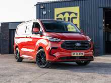 Ford Transit Custom 2.5 Duratec 232 BHP PHEV L1 SWB Limited 6 Seat Doublecab Petrol Automatic Van