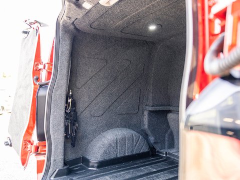2.5 320 Duratec 11.8kWh Limited Crew Van 5dr Petrol Plug-in Hybrid Auto L1 Euro 6 (232 ps)