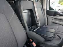 Ford Transit Custom Signature 320 2.5 Duratec 232 BHP PHEV L2 LWB Limited 6 Seat Doublecab Hybrid Petrol Automatic Van
