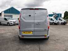 Ford Transit Custom Signature 320 2.5 Duratec 232 BHP PHEV L2 LWB Limited 6 Seat Doublecab Hybrid Petrol Automatic Van