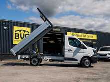 Renault Master MWB FWD ML35 2.0 dCi 150 BHP Advance Euro 6 Diesel 6 Speed Manual TGS Aluminium Tipper