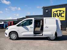 Vauxhall Combo 1.5 Turbo D 2300 Pro Panel Van 6dr Diesel Manual L2 H1 Euro 6 (s/s) (100 ps)