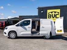 Vauxhall Combo 1.5 Turbo D 2300 Pro Panel Van 6dr Diesel Manual L2 H1 Euro 6 (s/s) (100 ps)