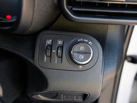 1.5 Turbo D 2300 Pro Panel Van 6dr Diesel Manual L2 H1 Euro 6 (s/s) (100 ps)