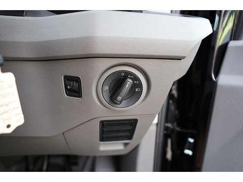 2.0 TDI CR35 Trendline Panel Van 5dr Diesel Automatic FWD MWB Euro 6 (s/s) (140 ps)