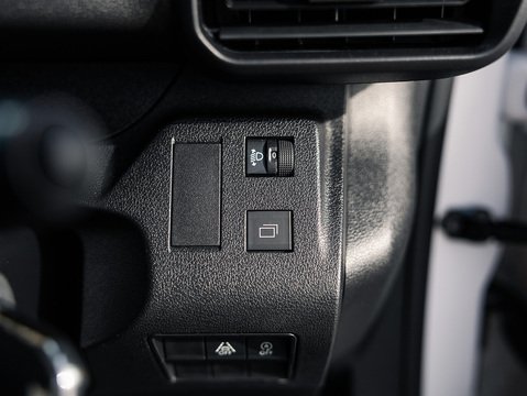 1.5 BlueHDi 1000 Professional Standard Panel Van 5dr Diesel Manual SWB Euro 6 (s/s) (100 ps)