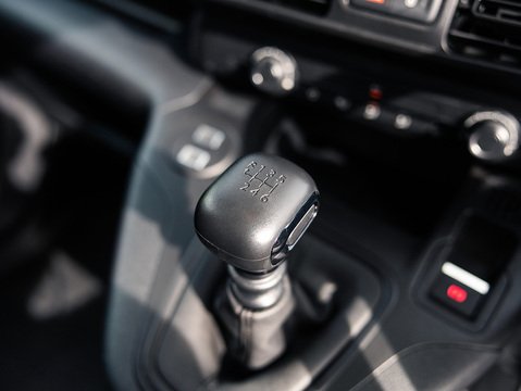 1.5 BlueHDi 1000 Professional Standard Panel Van 5dr Diesel Manual SWB Euro 6 (s/s) (100 ps)