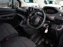 Peugeot Partner 1.5 BlueHDi 1000 Professional Standard Panel Van 5dr Diesel Manual SWB Euro 6 (s/s) (100 ps)