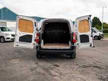Peugeot Partner 1.5 BlueHDi 1000 Professional Standard Panel Van 5dr Diesel Manual SWB Euro 6 (s/s) (100 ps)