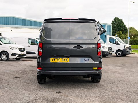 2.0 320 EcoBlue Limited Crew Van Double Cab 5dr Diesel Auto L2 H1 Euro 6 (s/s) (170 ps)
