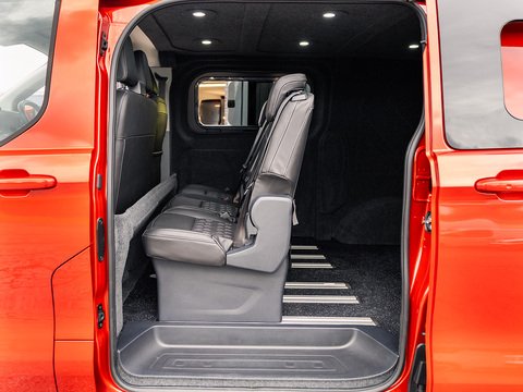 2.0 280 EcoBlue Limited Panel Van 5dr Diesel Auto L1 H1 Euro 6 (s/s) (136 ps)