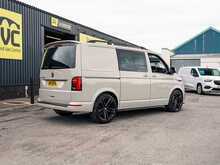 2020 Volkswagen Transporter T6.1 T32 Highline 2.0 TDI 150PS DSG SWB 5 Seat Kombi Euro 6 Diesel Automatic Van