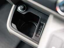 2020 Volkswagen Transporter T6.1 T32 Highline 2.0 TDI 150PS DSG SWB 5 Seat Kombi Euro 6 Diesel Automatic Van