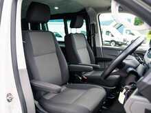 2020 Volkswagen Transporter T6.1 T32 Highline 2.0 TDI 150PS DSG SWB 5 Seat Kombi Euro 6 Diesel Automatic Van