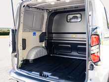 Ford Transit Custom LV-RF 320 2.5 Duratec 232 BHP PHEV L1 SWB Limited 5 Seat Doublecab Hybrid Petrol Automatic Van