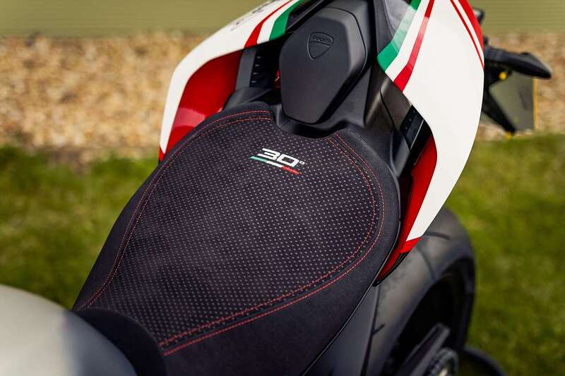 Ducati Panigale V4 SP 2 916 30th Anniversary - N4