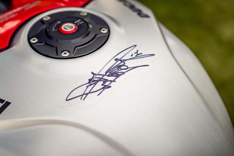 Ducati Panigale V4 SP 2 916 30th Anniversary - N4