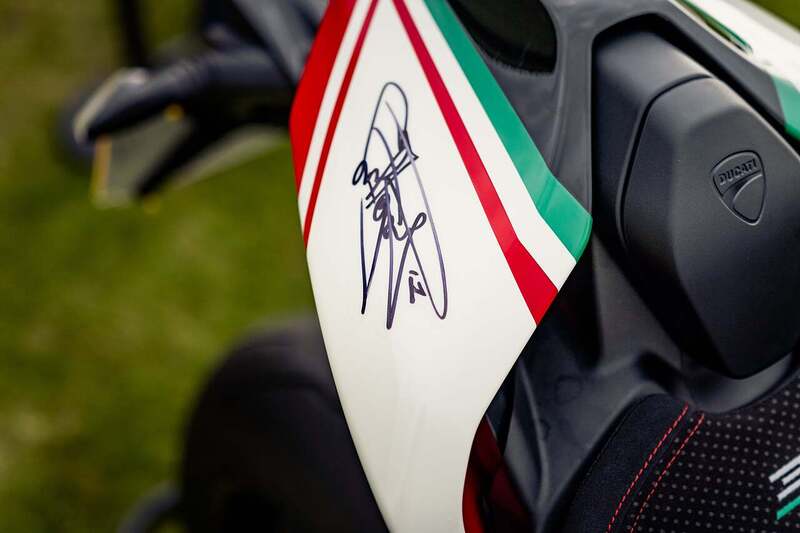 Ducati Panigale V4 SP 2 916 30th Anniversary - N4