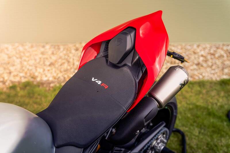 Ducati Panigale V4R  - U1212
