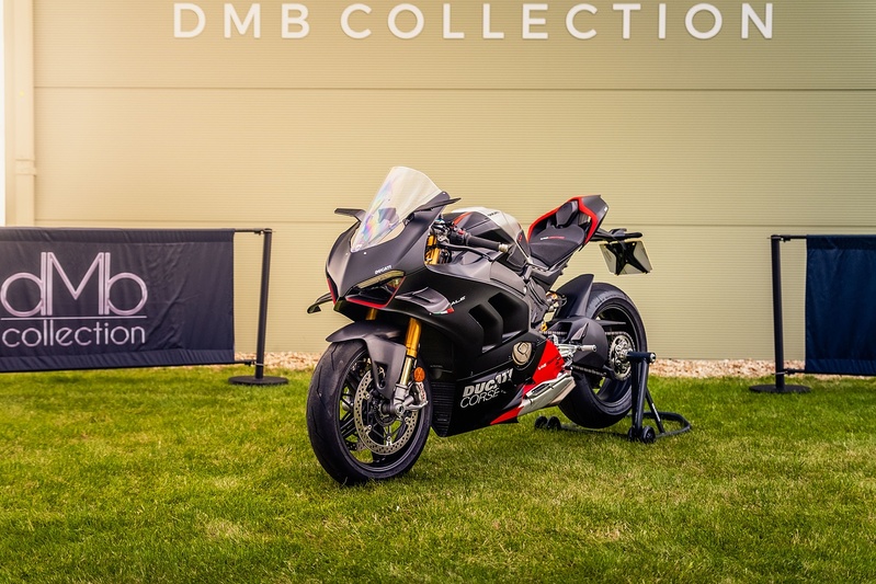 Ducati Panigale V4 SP2 Winter Livery - U1213