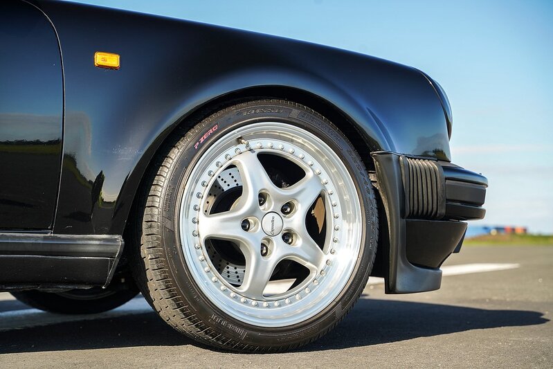 Porsche 911 3.2 Classic Carrera Super Sport 2dr - U1266