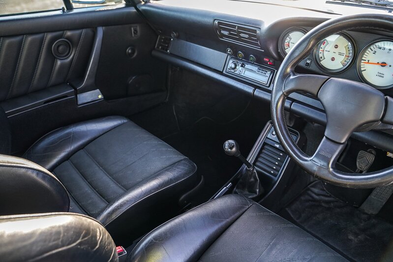 Porsche 911 3.2 Classic Carrera Super Sport 2dr - U1266