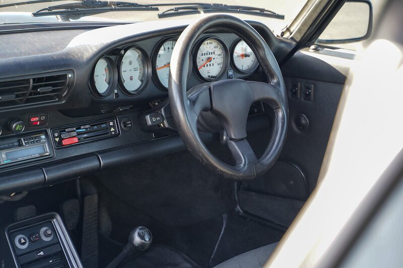 Porsche 911 3.2 Classic Carrera Super Sport 2dr - U1266