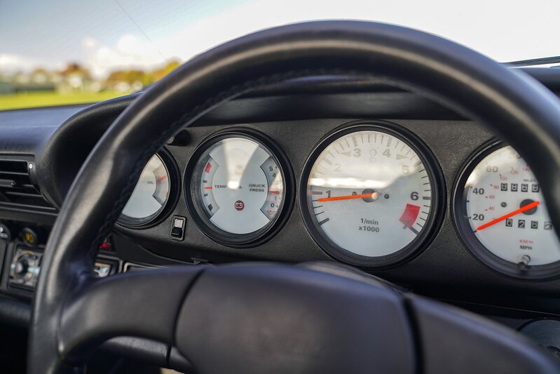 Porsche 911 3.2 Classic Carrera Super Sport 2dr - U1266