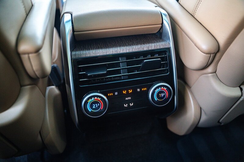 Land Rover Range Rover P530 V8 Autobiography - U1360