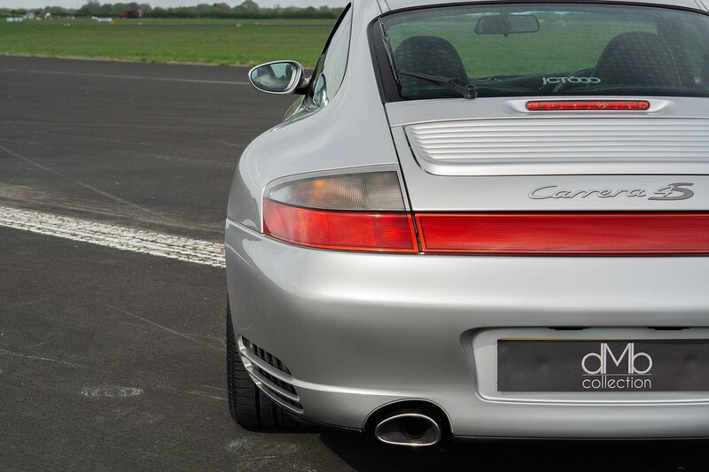 Porsche 911 996 Carrera 4S - U1391