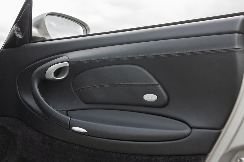 Porsche 911 996 Carrera 4S - U1391