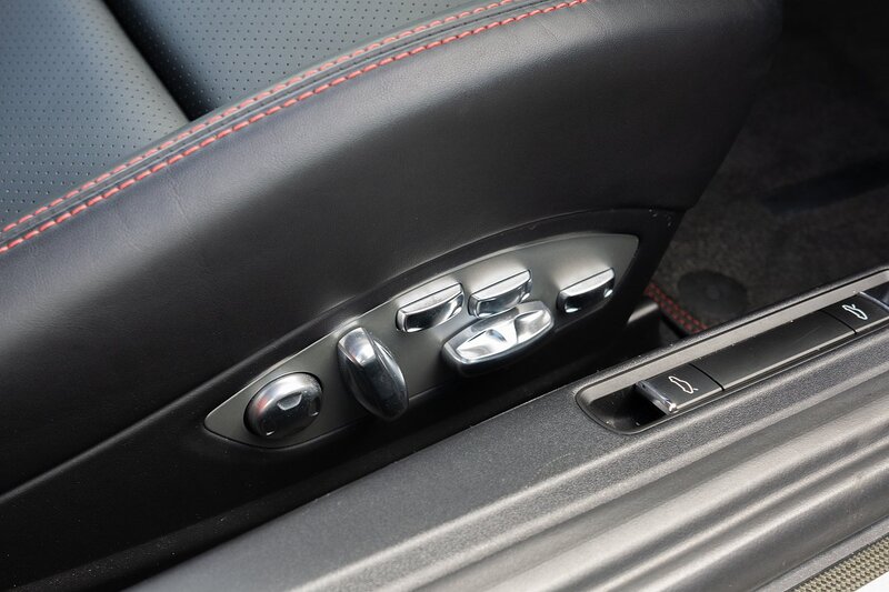 Porsche 911 T 991 Turbo S - U1408