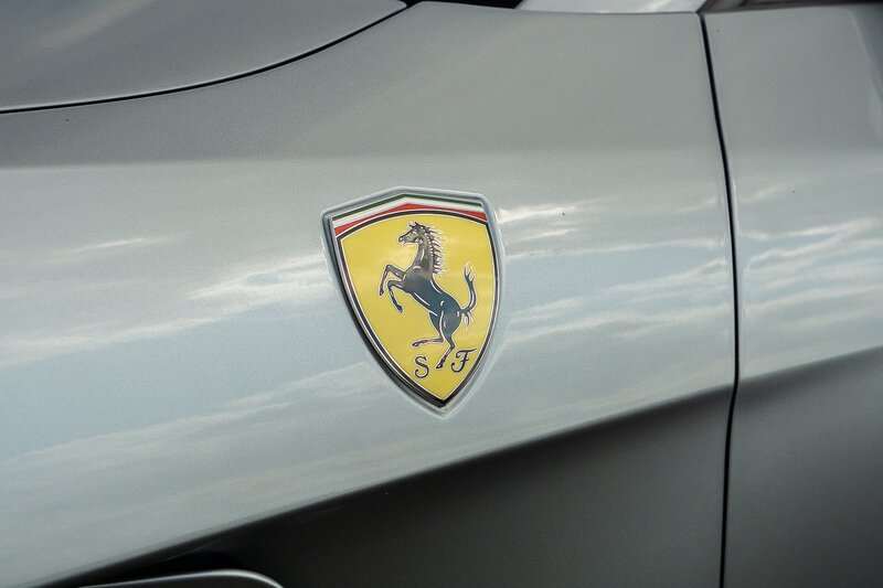 Ferrari GTC4Lusso V12 - U1439