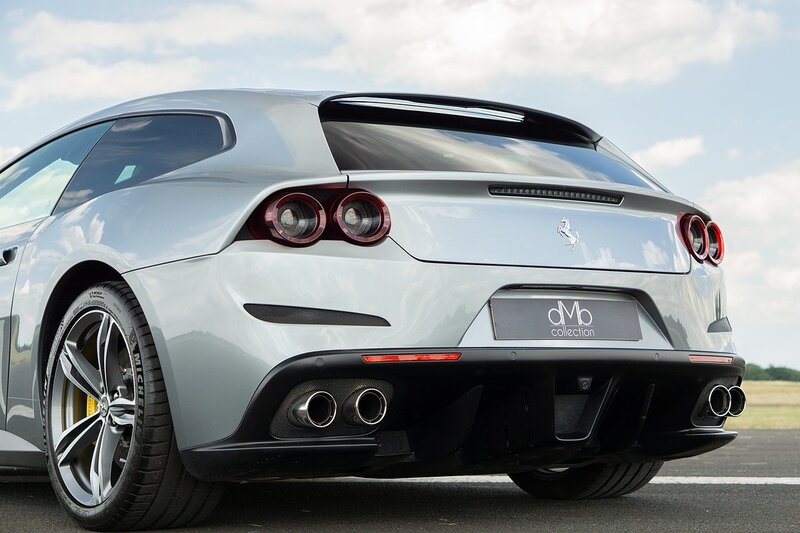 Ferrari GTC4Lusso V12 - U1439