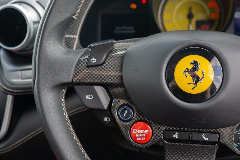 Ferrari GTC4Lusso V12 - U1439