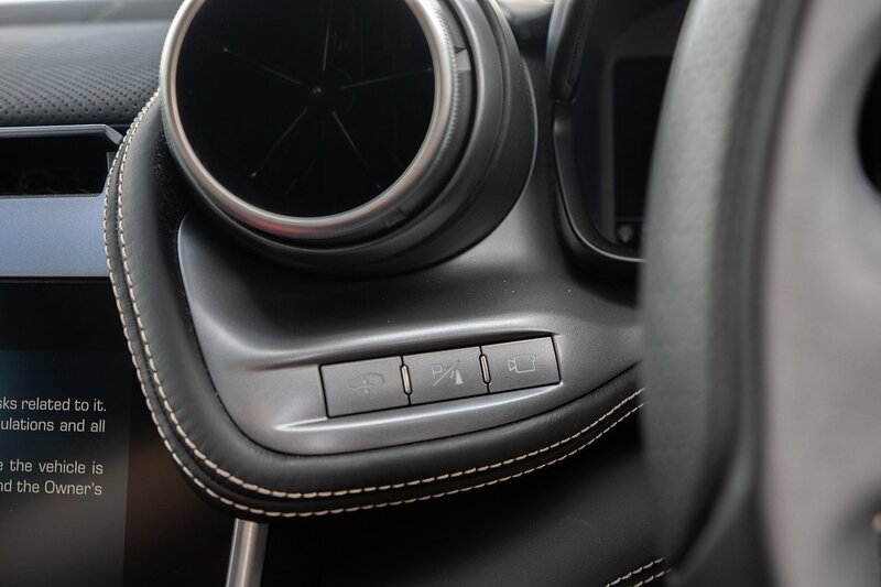 Ferrari GTC4Lusso V12 - U1439